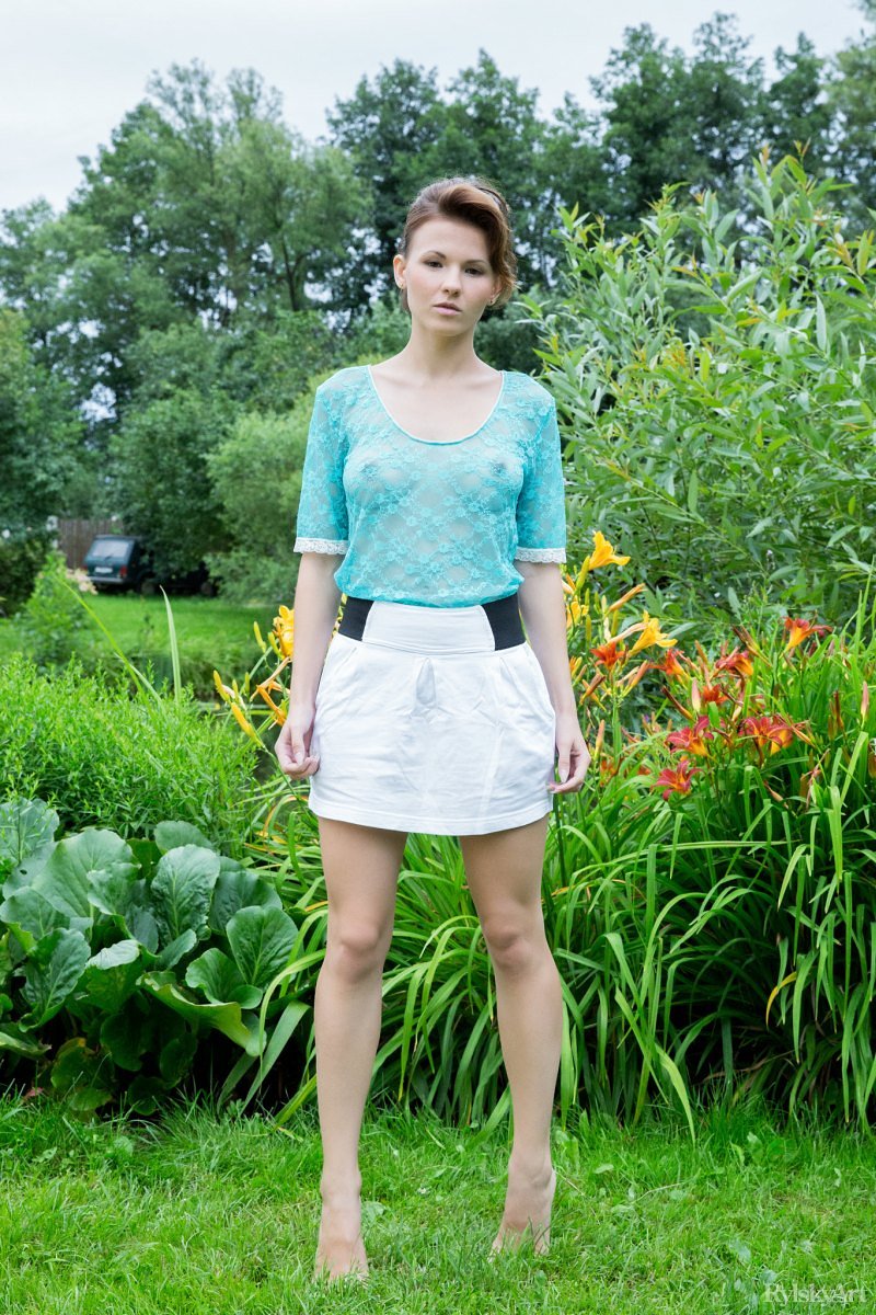 Тасенька, 23 года, 0 размер груди